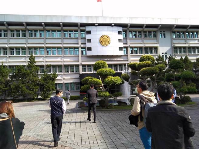 调查局盗卖毒品案遭惩戒 ，共谍高手降级改叙 ，缉毒女王记过。(中时资料库)