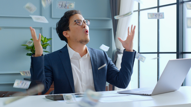 运势专栏点名兔、蛇2生肖在未来半个月财运旺。（示意图／Shutterstock）