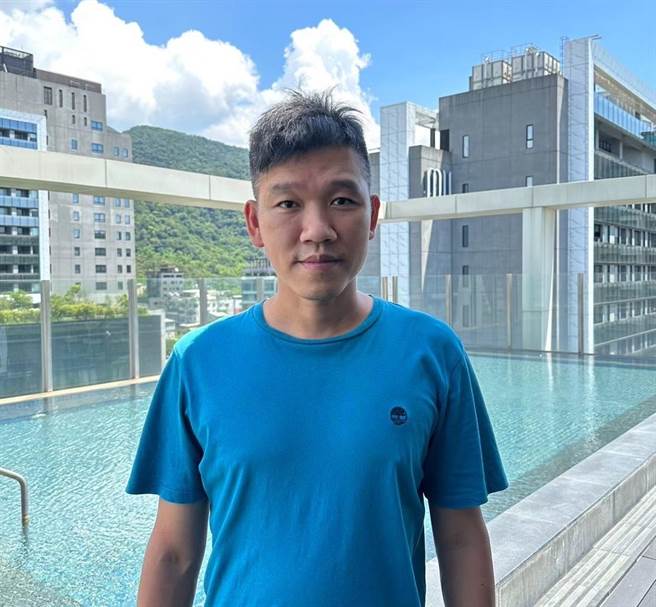 山崎国小教师顏士弦因材施教，面对学生自身困境，他努力想解方，帮助学生达成目标。（顏士弦提供／邱立雅竹县传真）