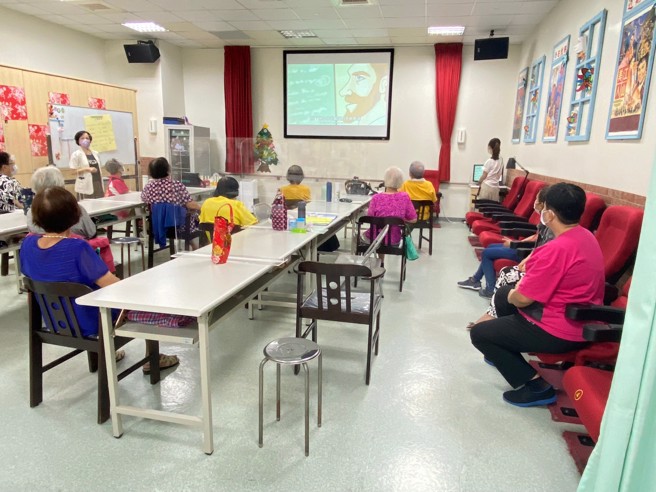 在彰基總院長陳穆寬教授等各級長官全力支持下，長青園空間及設備都非常完善（孫英哲攝）