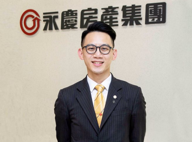 永庆房屋客服中心资深经理陈继先提醒消费者买卖屋交易签订「价金履约保证」的重要性。图/永庆房屋提供