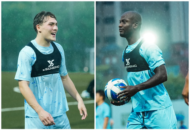 象牙海岸归化前锋安以恩（右）与台湾、瑞典混血小将岳明锋双双上演「蓝翼军团」处女秀，组成双箭头攻坚。（中华足协提供）