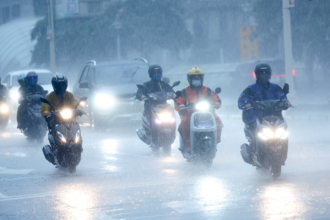 恐怖雷雨帶來了！台南入夜進入搖滾區「淹水警戒」 當地人求別再下了