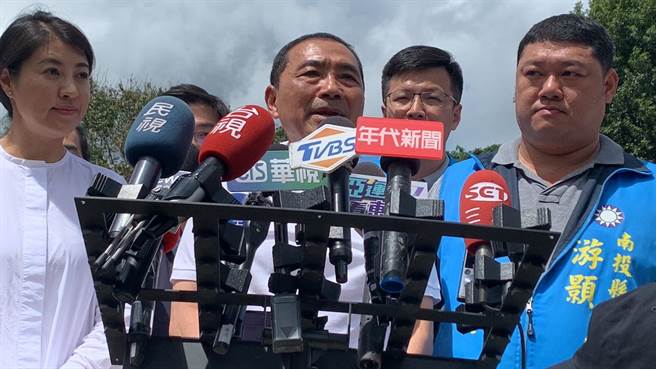 國民黨總統參選人侯友宜痛斥民進黨處理超思進口蛋「黑幕重重」。曾雪蒨攝