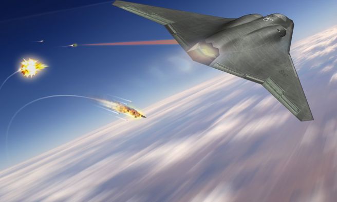 诺斯罗普格鲁曼在舰载机方面也有悠久的歷史，曾经为海军建造从二战着名的F-4F野猫到标志性的F-14雄猫战机。（Northrop Grumman）