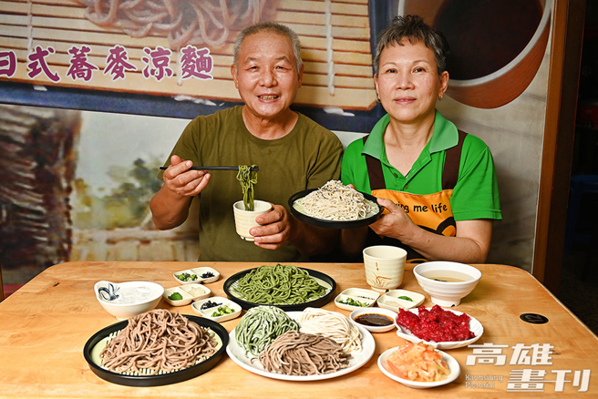 王顺亿夫妻旅居海外多年，2010年决定鲑鱼返乡开启第二人生。(摄影/Carter)
