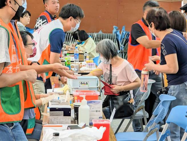 基隆市政府與肝基會聯合主辦免費健檢，提供身障族群免費癌症篩檢。（張志康攝）