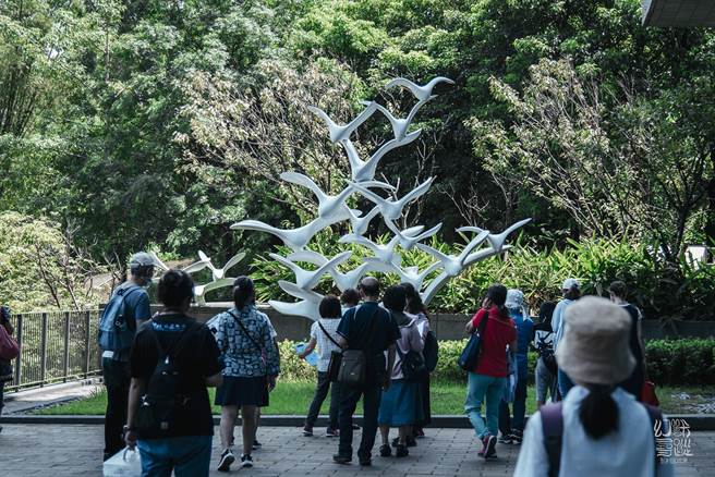 新北市公共艺术推广计画推出走读行旅。（新北市文化局提供）
