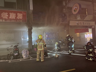 北投卡拉OK店廚房失火 樓上住戶被緊急疏散