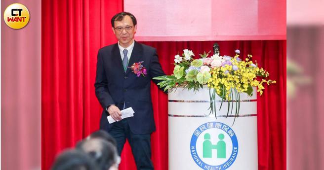 健保署长石崇良虽已口头表态「暂停清查癌友健保住院」，但医界私下吐露未收到公文前不敢贸然停止。（图／黄耀徵摄）