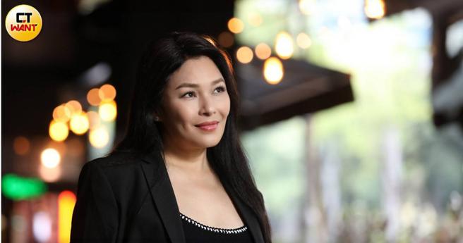 严淑明日前来台宣传单曲，邀约不断。（图／侯世骏摄）