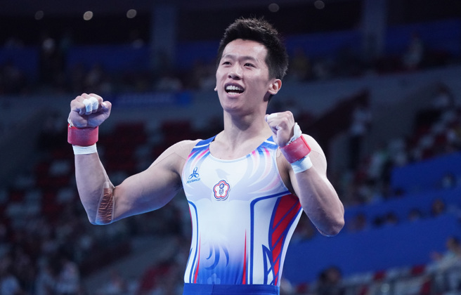 李智凯在成都世大运鞍马决赛完赛后，信心十足的露出笑容。（大专体总提供）