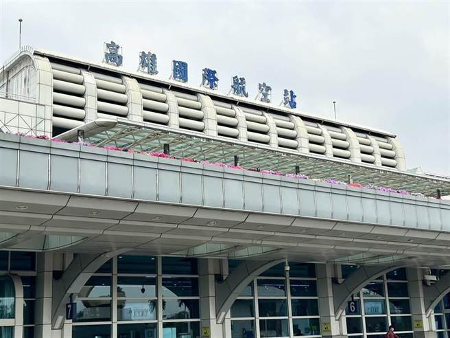 今日早上11时许有1架高雄前往花莲的班机起飞，没想到飞到一半竟出现机械故障，导致整班飞机12位乘客全数折返高雄迫降。（本报资料照片）