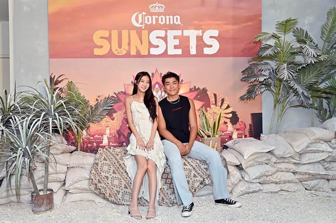 陈华及王ADEN受邀出席「Corona 2023 Sunset Tour」台北场活动。（好看娱乐提供）
