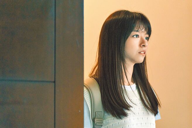 陈姸霏在《人选之人-造浪者》演技被肯定，入围韩国釜山亚洲内容大奖最佳女配角。（公视提供）