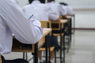 日本茨城學校疑飄異味 14名學生身體不適送醫