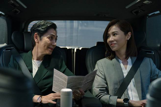 赖佩霞在《人选之人》饰演总统候选人林月真，与谢盈萱有许多精彩对手戏。（Netflix提供、资料照）