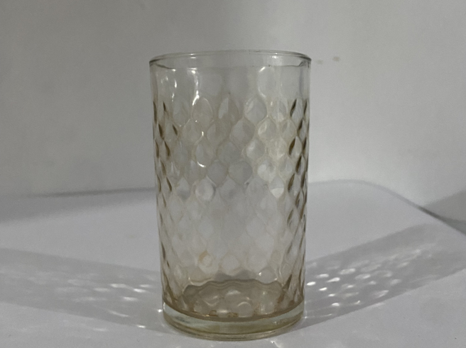 大陆杭州一座砖瓦厂出土战国古墓，墓中发现看似现代产物的「水晶杯」，让考古学家震惊不已。(示意图/达志影像)