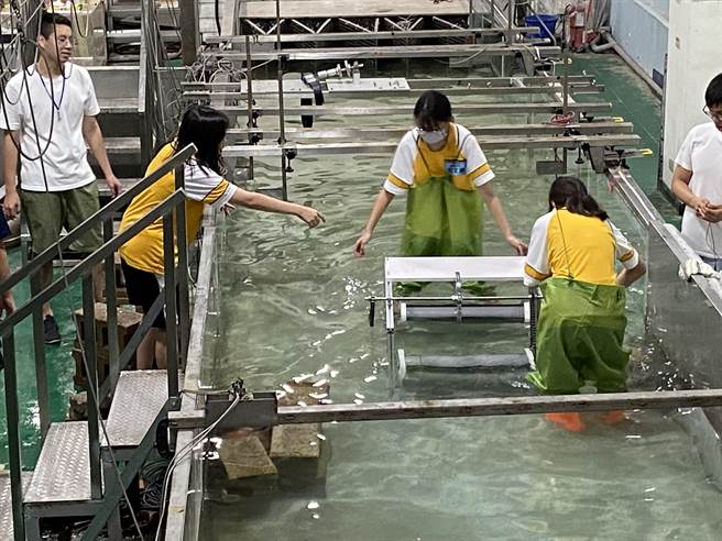 ▲安乐高中同学参加全国海洋能创意实作竞赛高中组之比赛实况。（基隆市政府提供／徐佑升基隆传真）