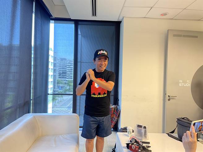 吳宗憲入圍金鐘，感謝大家的祝福。（池宗玲攝）