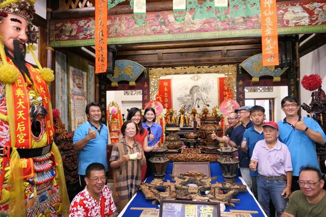 云林县北港集雅轩百年文物遭窃25载，有如神助陆续寻回。（张朝欣摄）