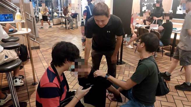 高雄超商女遭刺30余刀重伤 ，恐怖情人做「这两件事」遭羁押。(中时资料库)