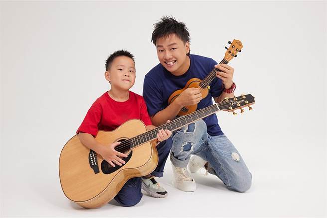 滕韦煦（左起）、赖铭伟戏里戏外的感情都十分要好，杀青后也常碰面聚会。（米仓影业提供）