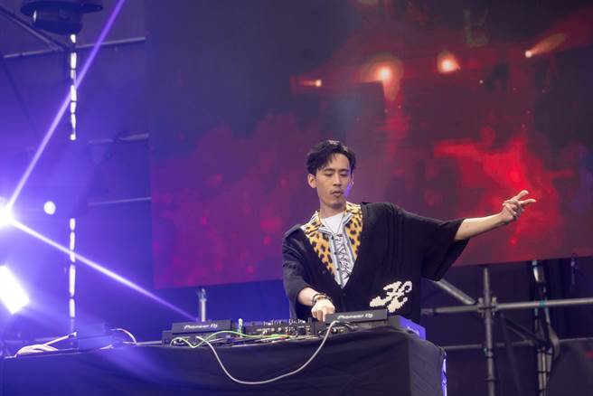 周立铭为演出担任开场。（新视纪整合行销提供）