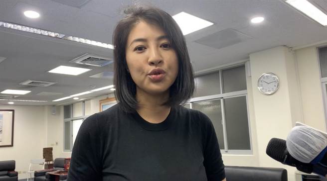 南投县长许淑华批陈吉仲请辞只是想要为缺蛋坏蛋事件「去职止血」、「断尾求生」。（曾雪蒨摄）