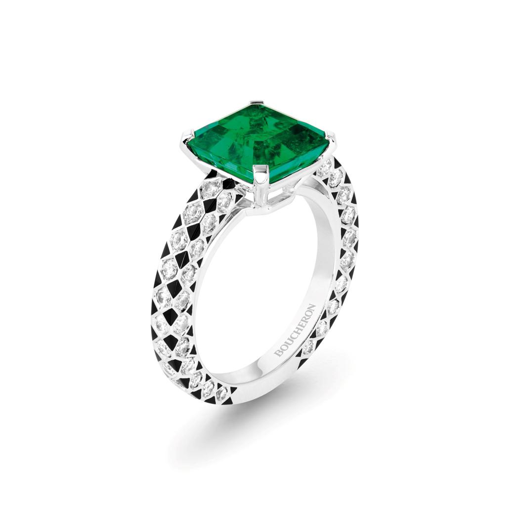 寶詩龍Damier祖母綠戒指，1445萬元。（Boucheron提供）
