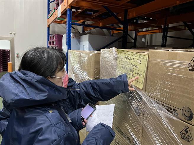 尚未过期的澳洲鸡蛋，效期到11月4日。（云林县卫生局提供）