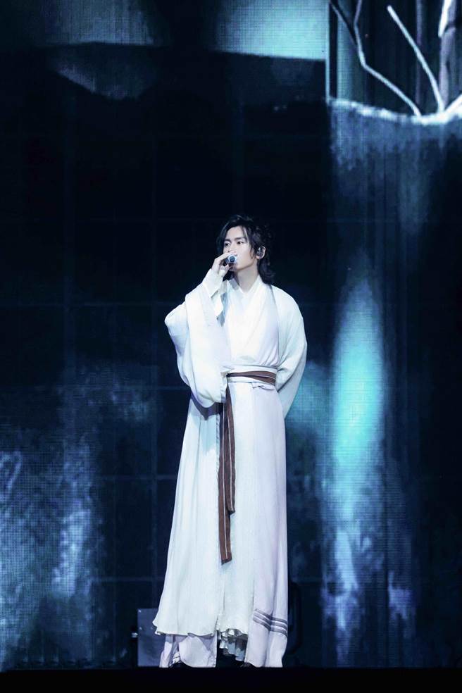 张哲瀚在吉隆坡举办「洪荒剧场」演唱会。（冉以音乐提供）
