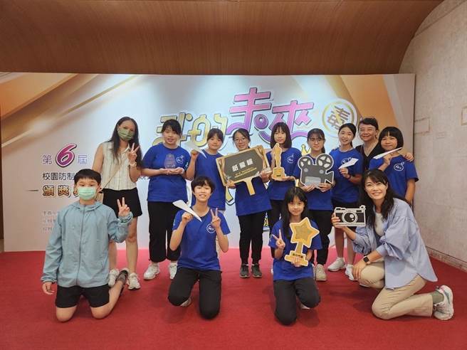 教育部主办「我的未来我作主」微电影竞赛，晓明女中团队获奖。（台中市府提供）