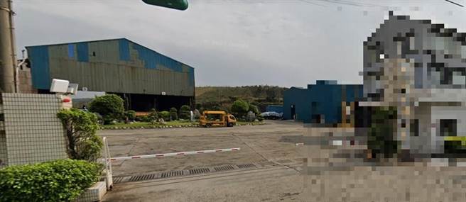 苗栗县通霄镇1家炼钢厂传出工人跌落电炉遭烧死意外。（民眾提供／李京升苗栗传真）