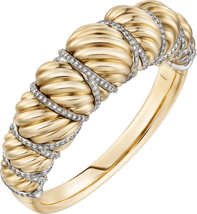 卡地亞Libre Tressage鑽石K金鉑金手鐲，273萬元。（Cartier提供）