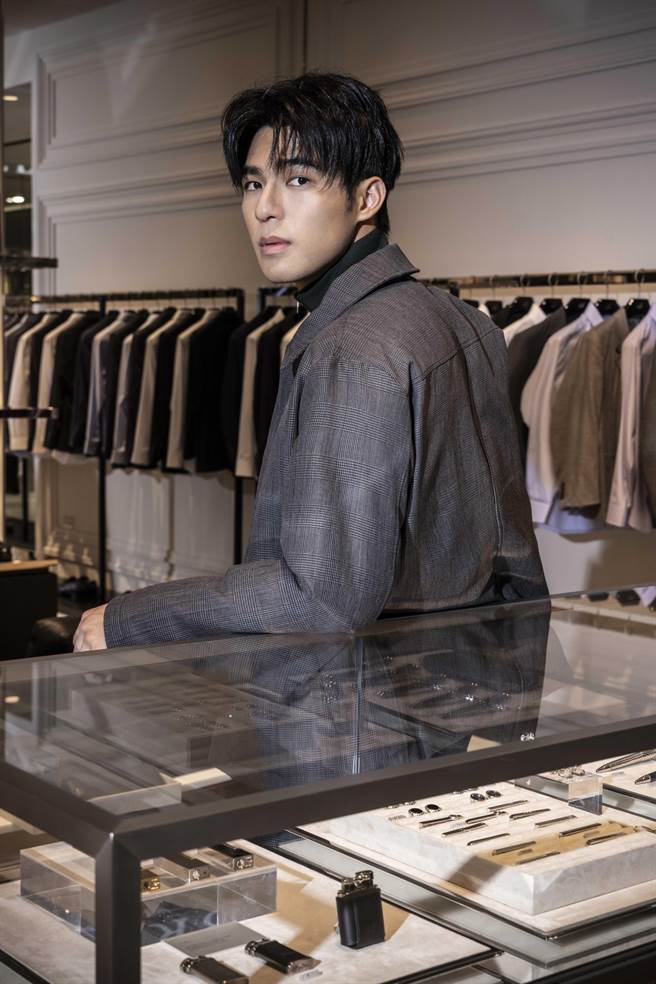 艺人陈昊森出席台中大远百Dunhill重新开幕活动。（Dunhill提供／黄唯淯台北传真）