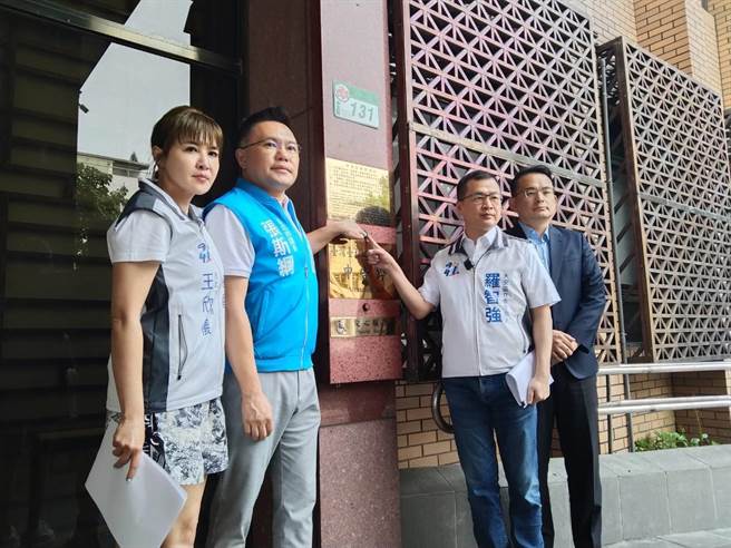 进口蛋「混蛋」案 蓝营告陈吉仲、林聪贤要业者「洗产地」涉教唆犯罪（陈志贤摄）