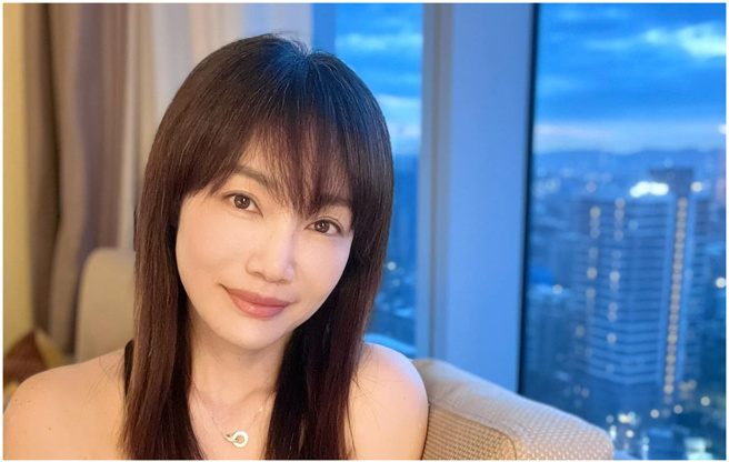 前主播萧彤雯表示，博爱座如果沦为道德评判的标准，真的失去它的意义。(图/FB@萧彤雯)