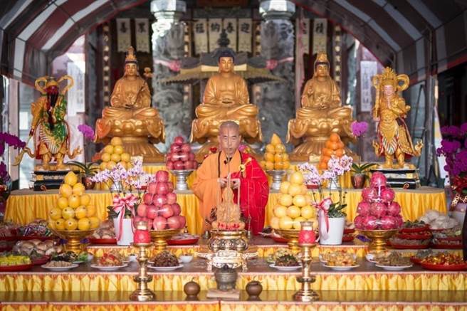 高雄阿蓮媽廣發英雄帖，邀請民眾參與11月4日至11月10日的梁皇寶懺法會。（天聖宮提供／林瑞益高雄傳真）