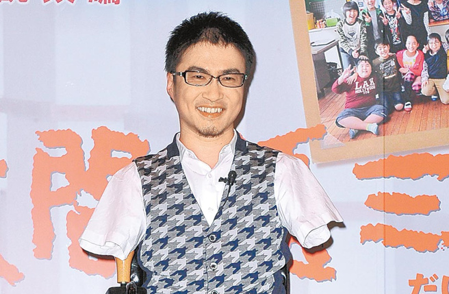 日本身障作家乙武洋匡以自传《五体不满足》打开知名度。（图／中时资料照）