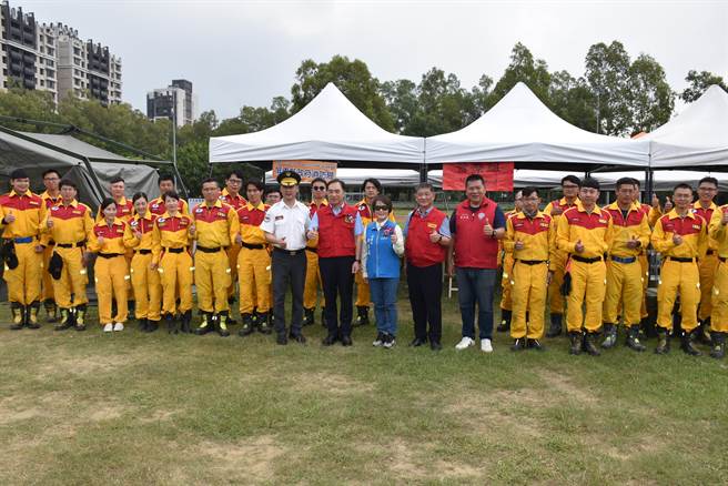 921国家防灾日，苗栗场搜救演练，屏东县消防局搜队支援。（谢明俊摄）