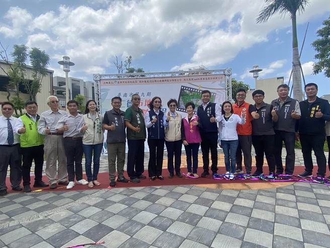 台南市第9期仁德市地重划区今天举行竣工典礼。（曹婷婷摄）