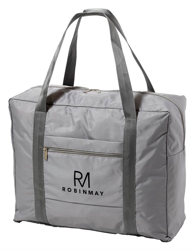漢神巨蛋周年慶聯名ROBINMAY推會員來店禮，包括旅行提袋等實用好物。（漢神巨蛋提供／朱世凱台北傳真）