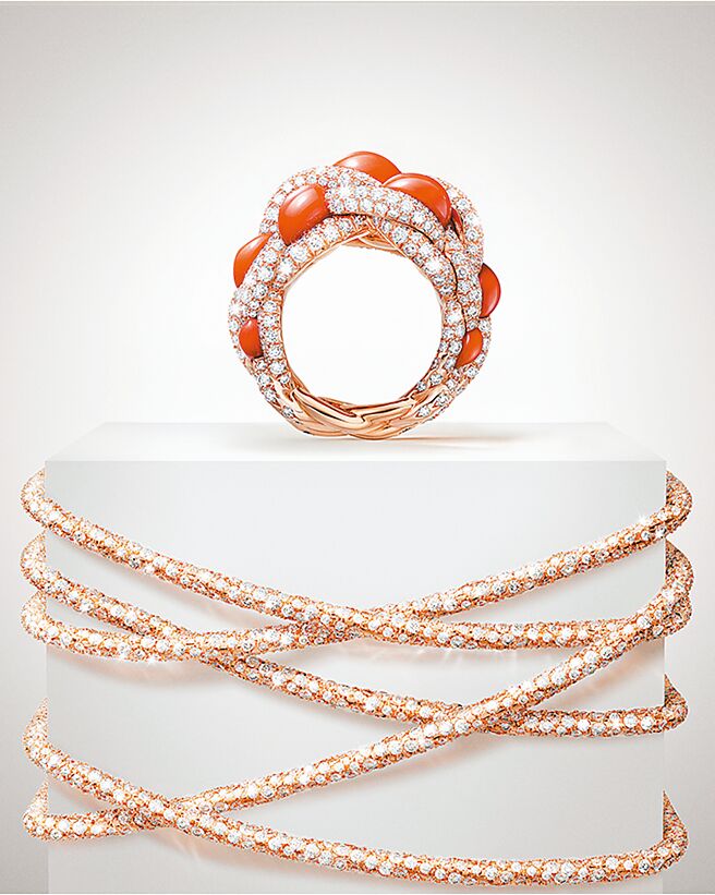 卡地亞Libre Tressage珊瑚K金鑽石戒指，256萬元。（Cartier提供）