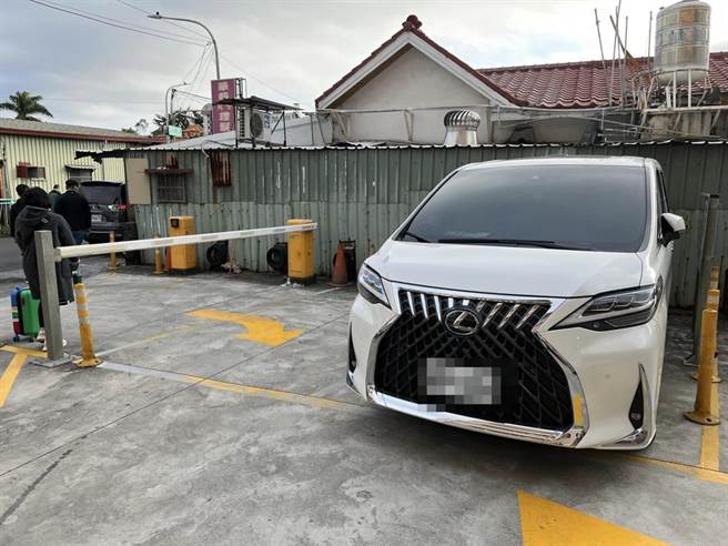 男子不想缴上万停车费，出怪招落跑遭判刑。（示意图非事发停车场，本报资料照片）