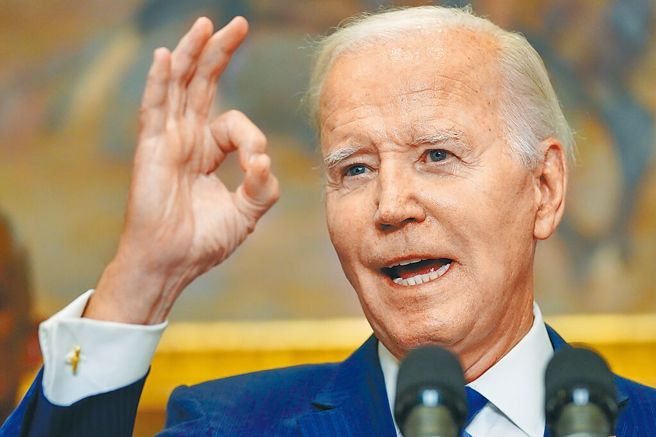 美国总统拜登日前宣布军事融资8000万美元装备给台湾，近日又传将贷给埃及的5500万美元转给台湾。（美联社）