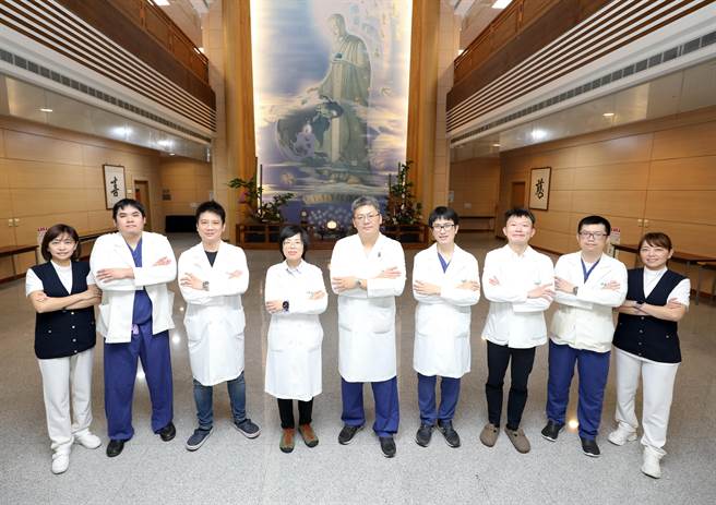 花莲慈济医院器官移植暨捐赠中心团队。（慈济医院提供／王志伟花莲传真）