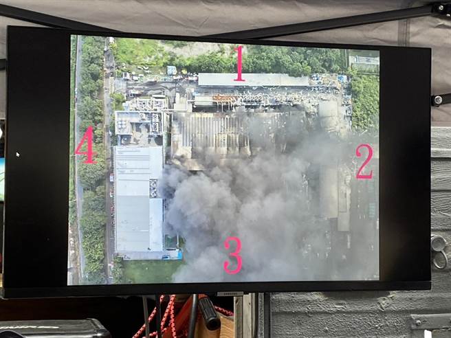 屏县府公布最新空拍画面，从图片标示可见，消防单位将「明扬国际」分为4个救灾区面，殉职消防员遗体均在第1面及第2面之间寻获。（民眾提供／洪浩轩高雄传真）