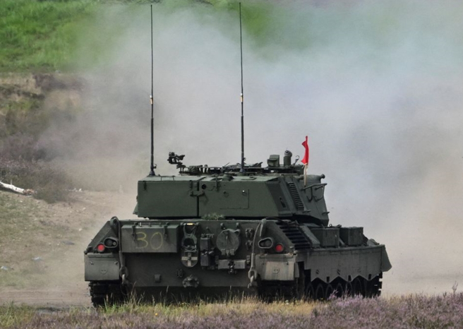 歐洲盟友援助烏克蘭的「豹」（Leopard）1A5主力戰車。（路透）