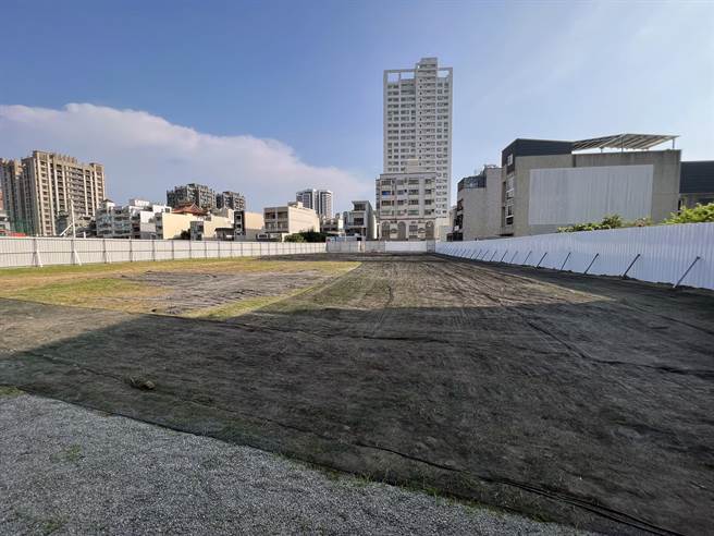 国家住宅及都市更新中心今天举办「亿载安居」社会住宅开工典礼，基地位于安平区育平里。（洪荣志摄）